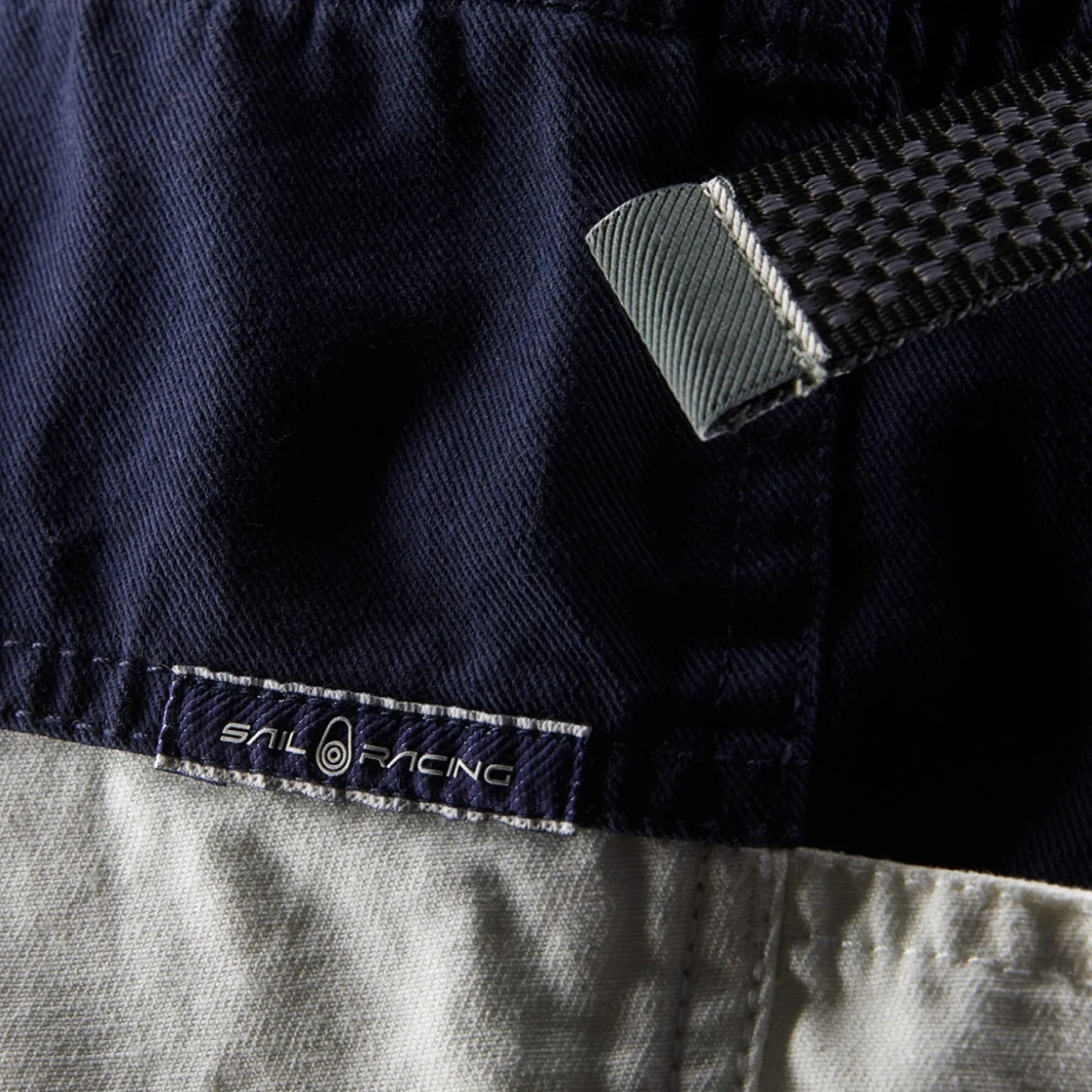 Breeze Blocked Shorts Dark Navy