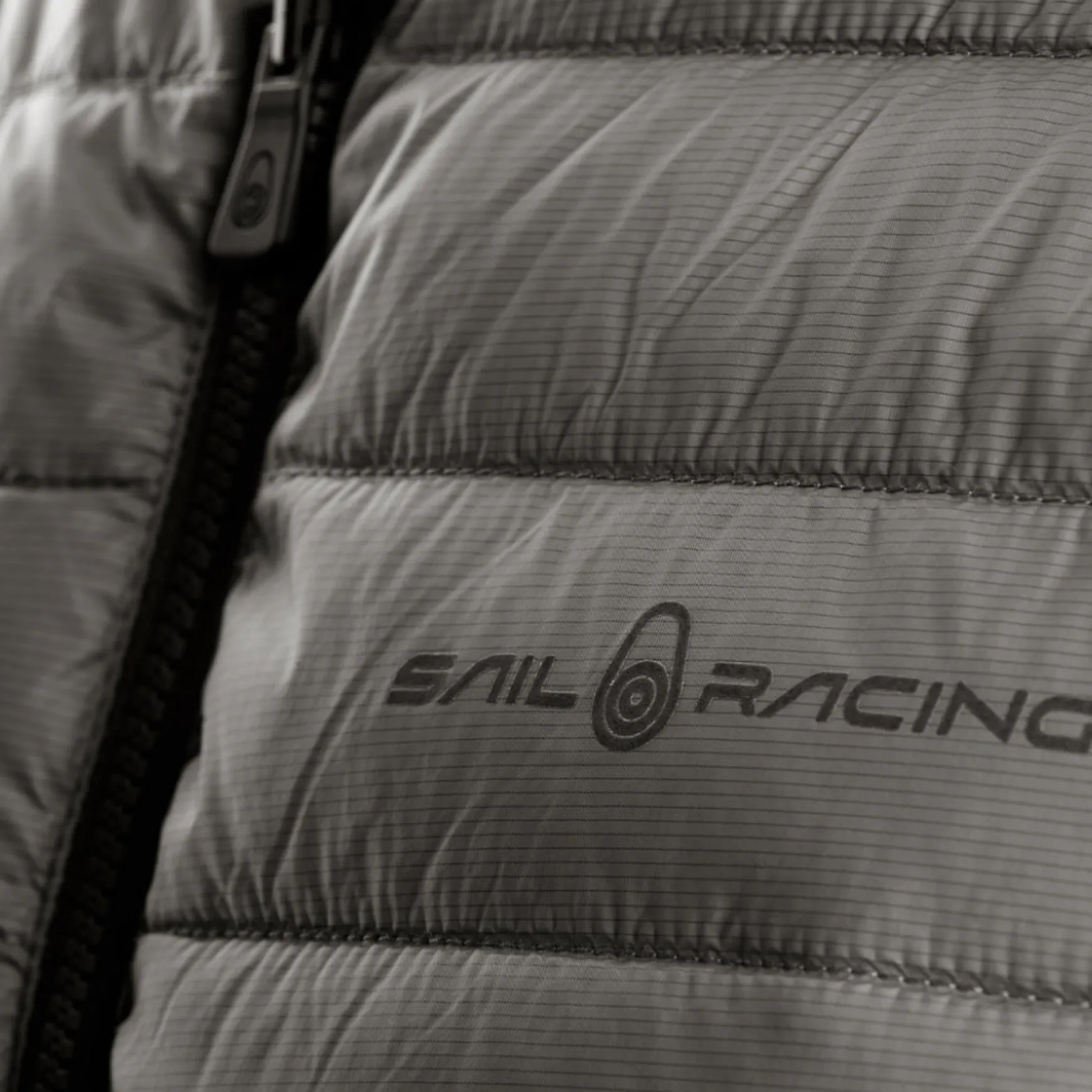 Flood Reversible Vest Cloud White/Grey