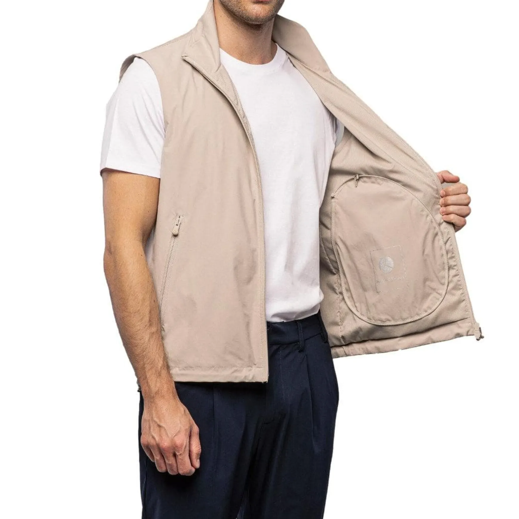 Ichi Light Technical Vest Beige